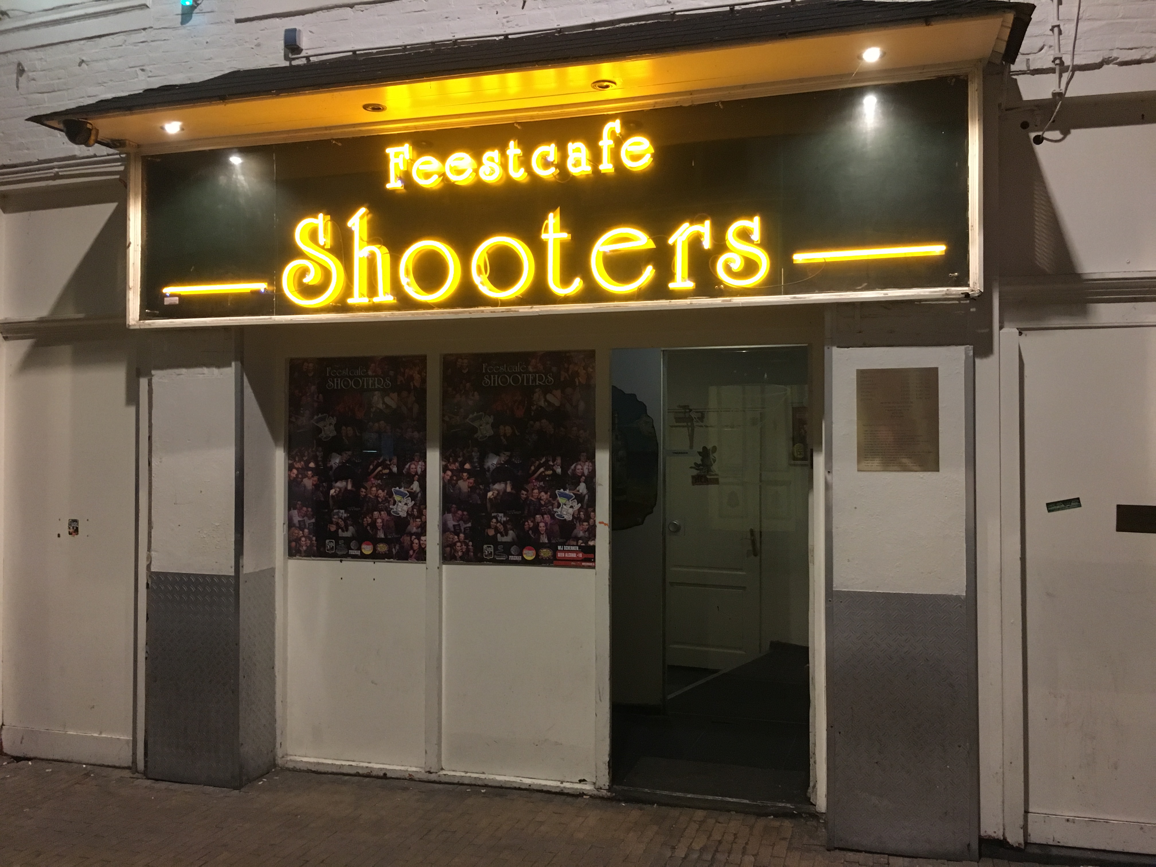 Feestcafe Shooters