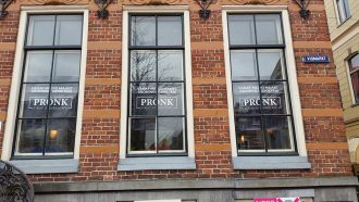 city ​​cafe-Pronk