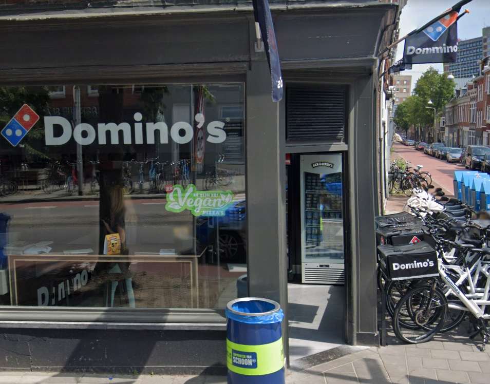 Dominos Boterdiep facade