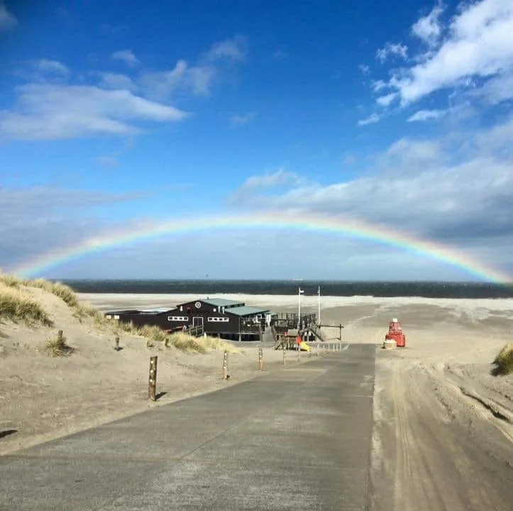 Strandpaviljoen De Branding foto via facebook-5