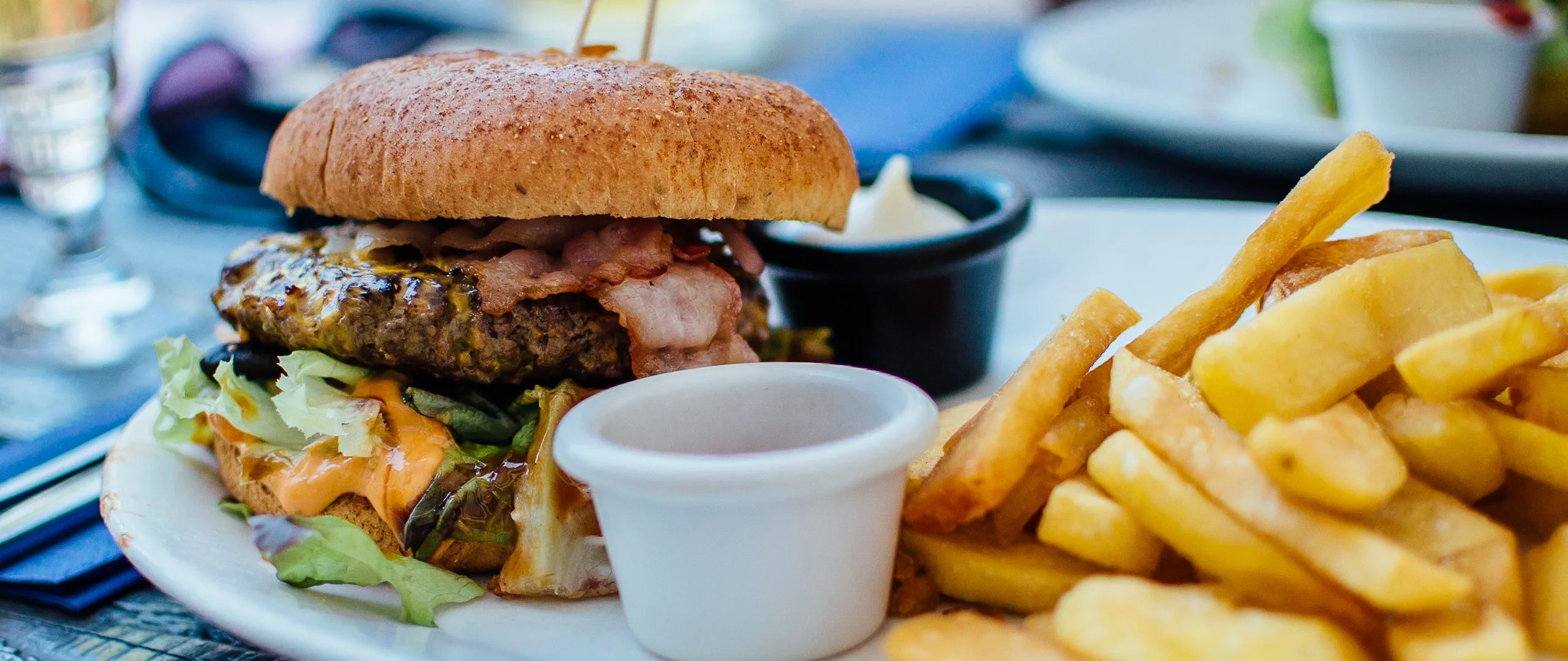 snackbar Foto door Robin Stickel via Pexels