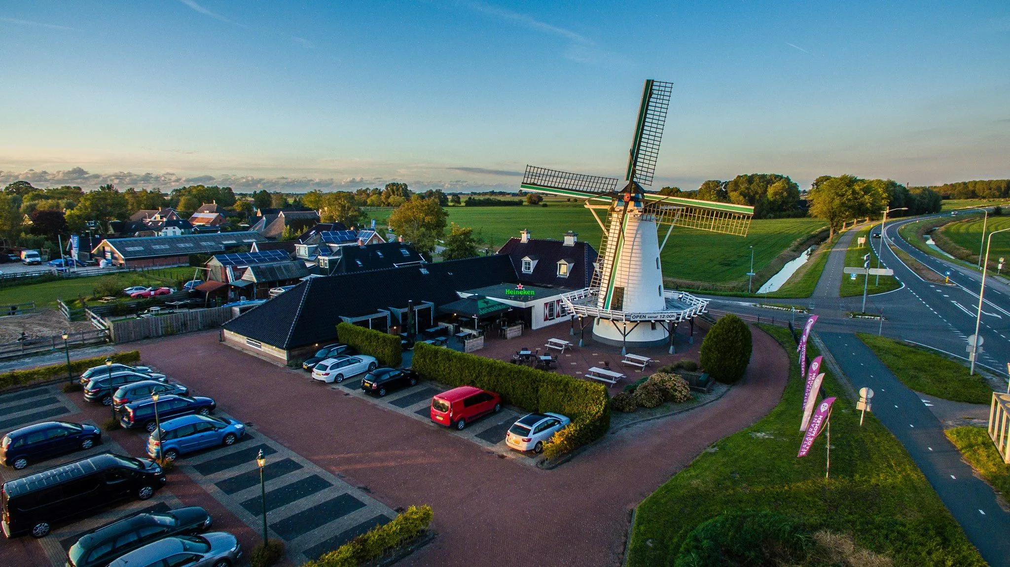 Bij de Molen foto 1
