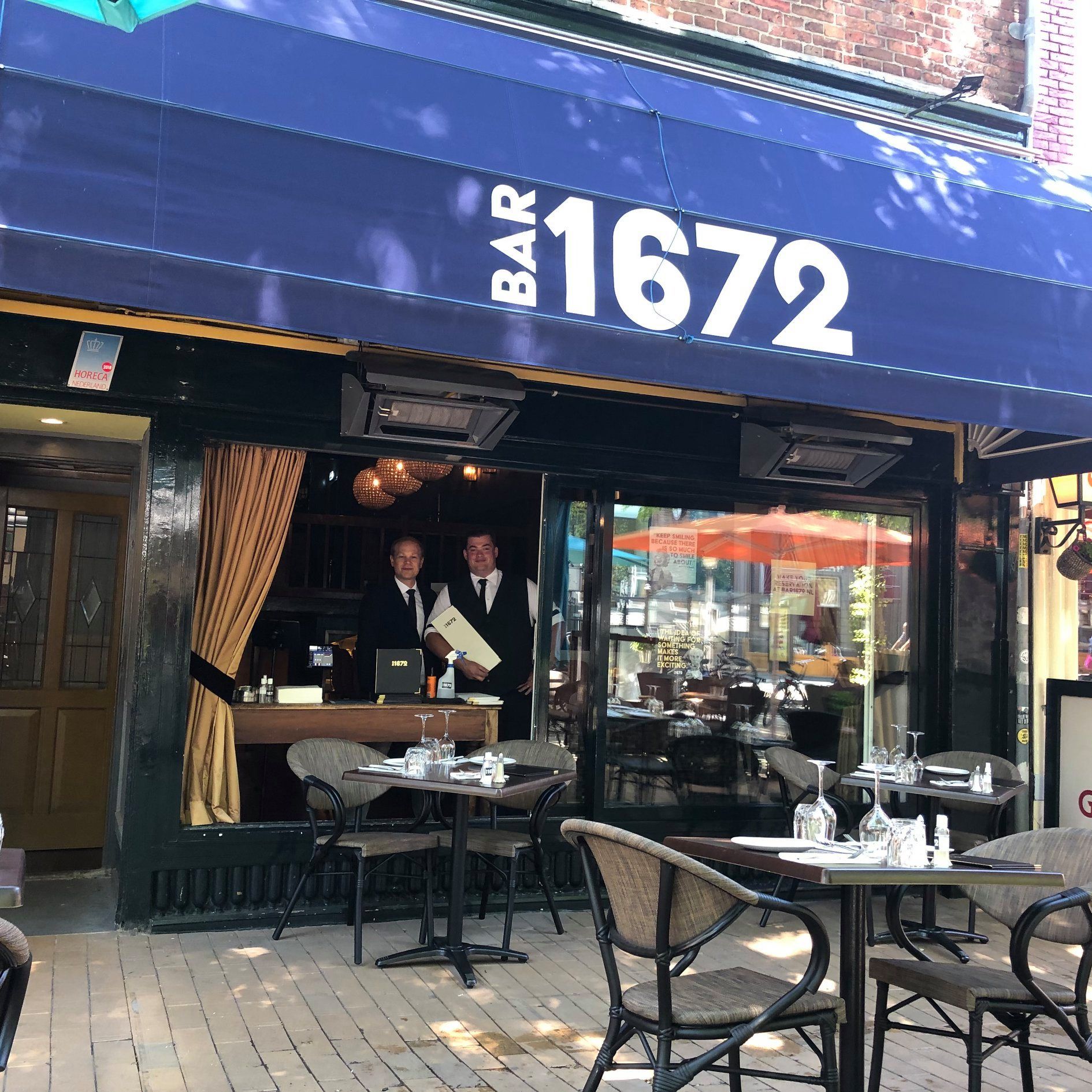 BAR 1672 buitenkant