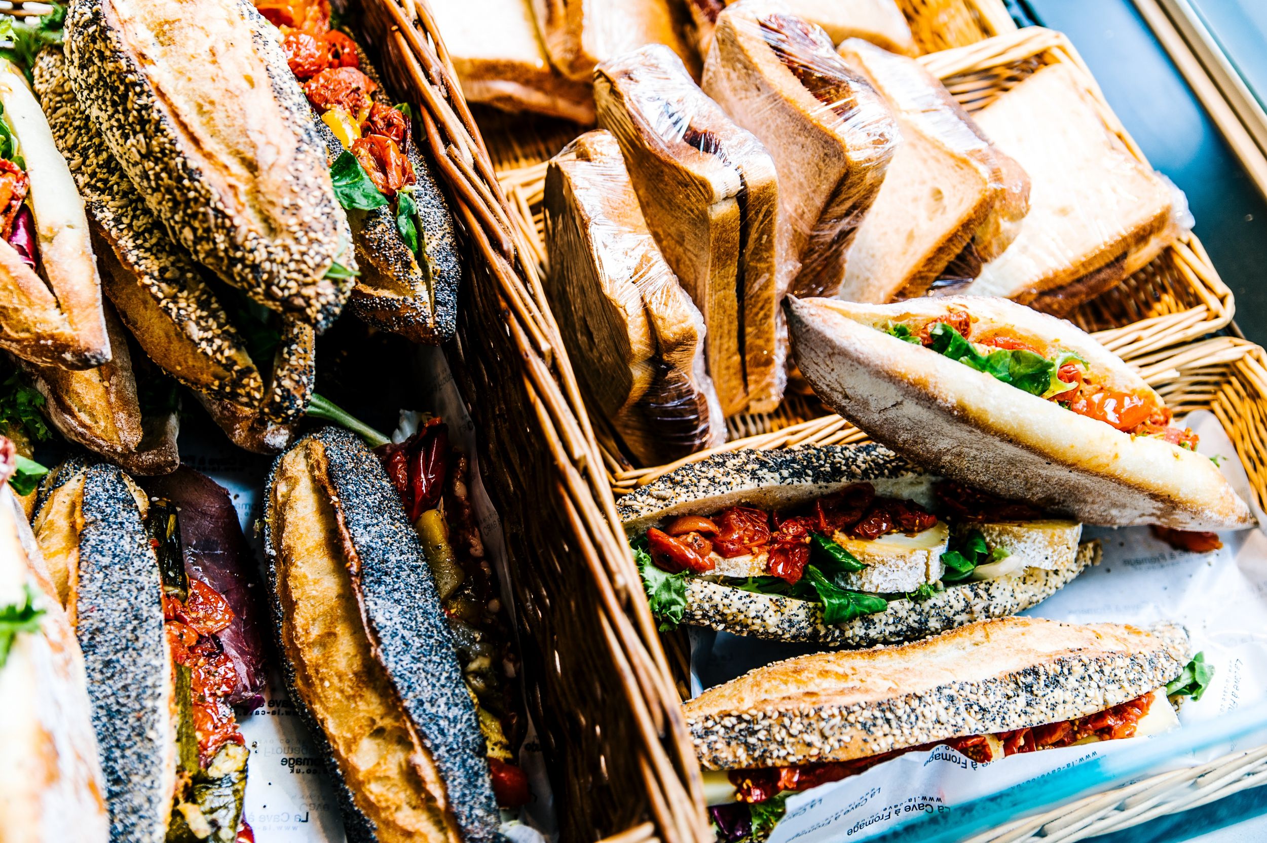 Stock photo 2 sandwiches Horecagroningen.nl pexels-daria-shevtsova-709826