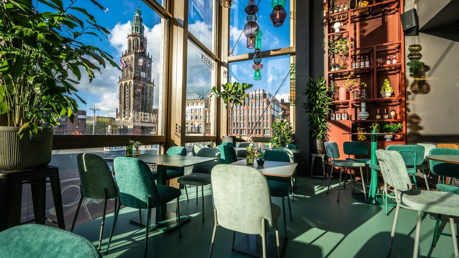 Horecagroningen.nl foto 2-ontmoet-werkman-slide-6-1600x900