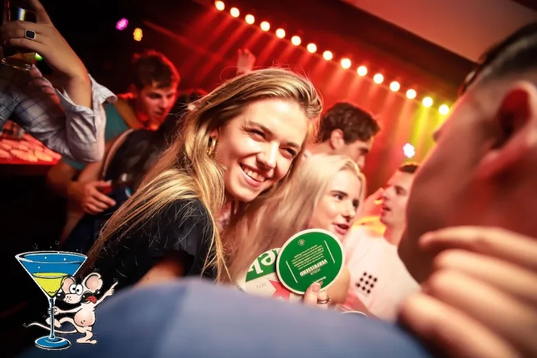 feestcafe shooters -8