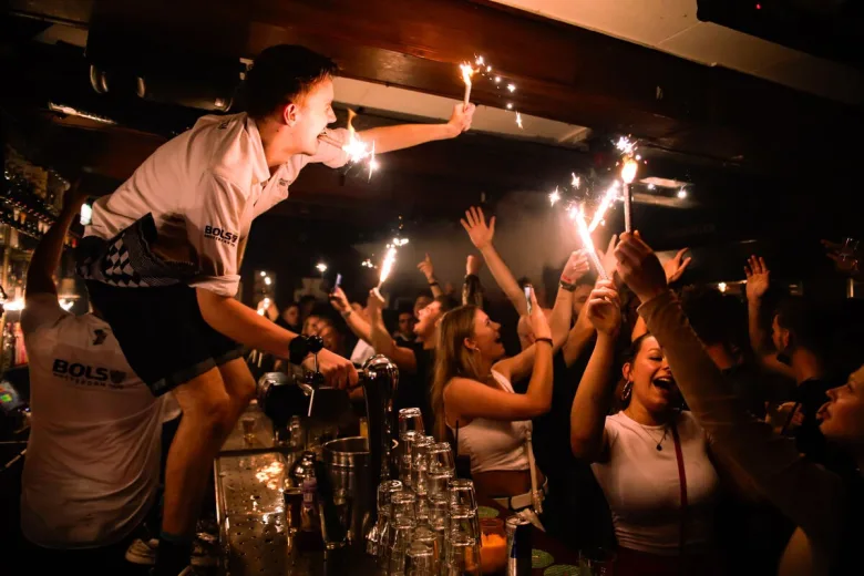 feestcafe shooters -9